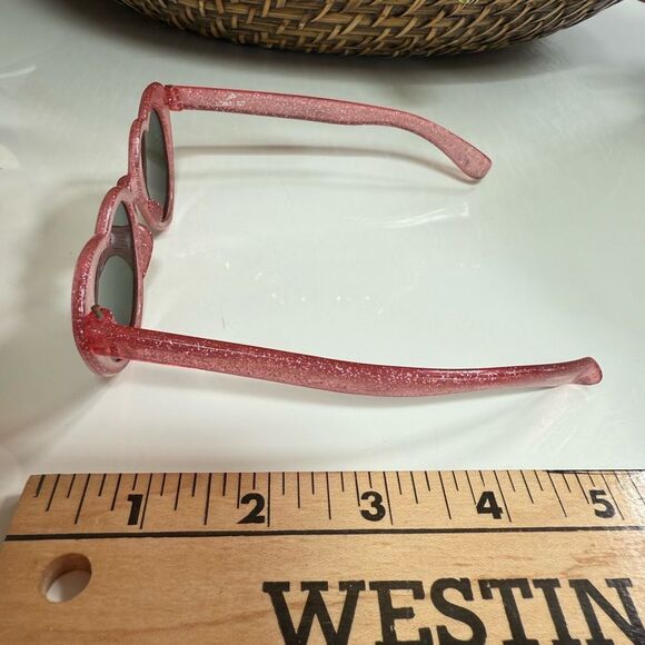 True Vintage 1980s New Wave Made in France Pink Glitter Heart Shaped Sunglasses Betsey Johnson Heart Shape Sunglasses Pink Crystal Frame  main image 3